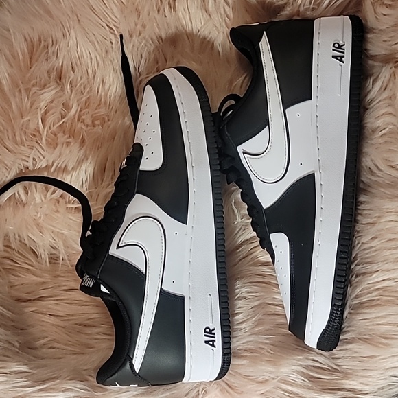 Nike Other - Nike Air Force 1 '07